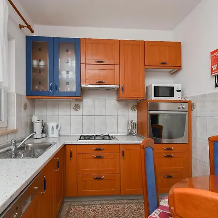 House Vesnad